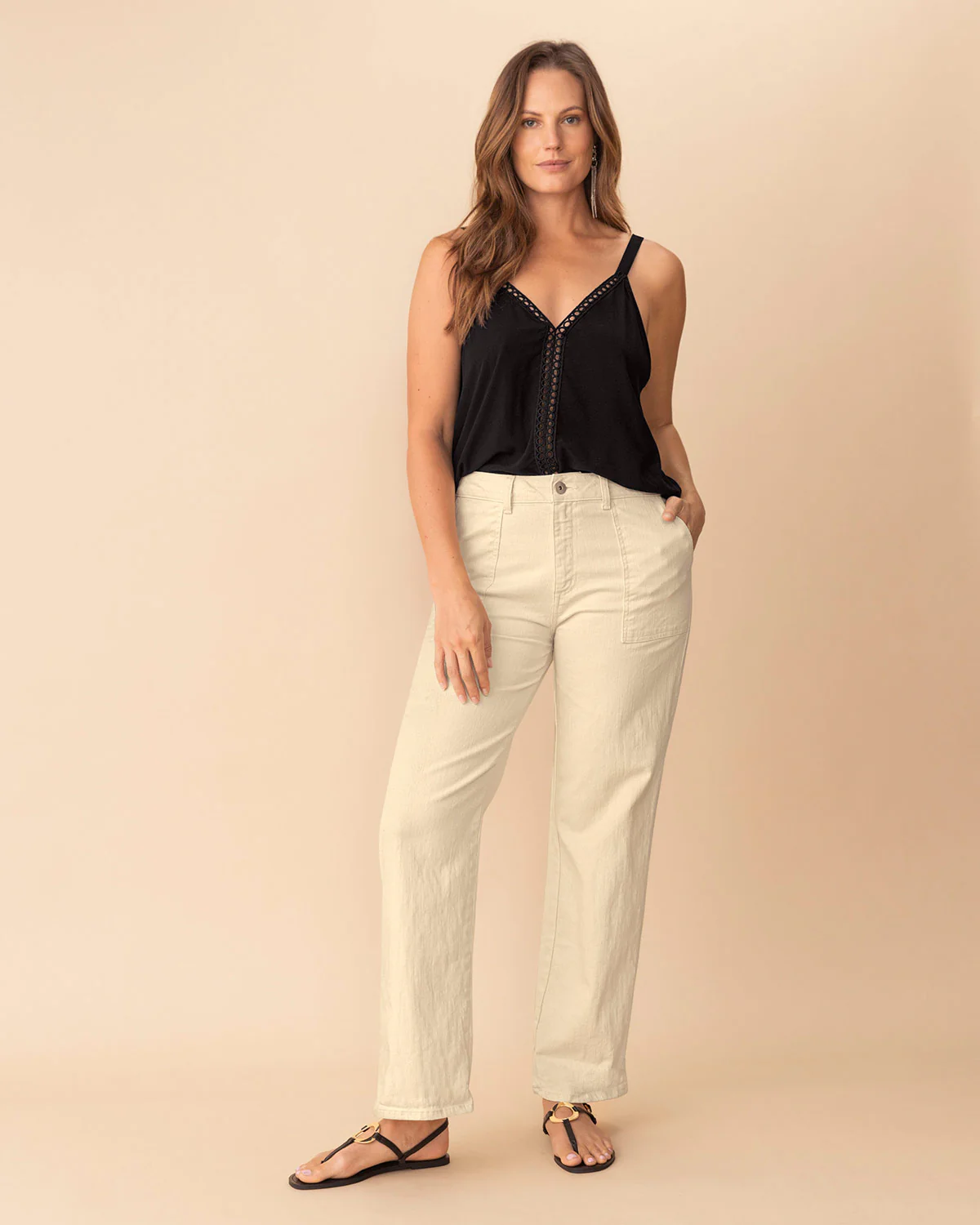 Blusa de tiras con escote en V y detalle de guipur - Image 7