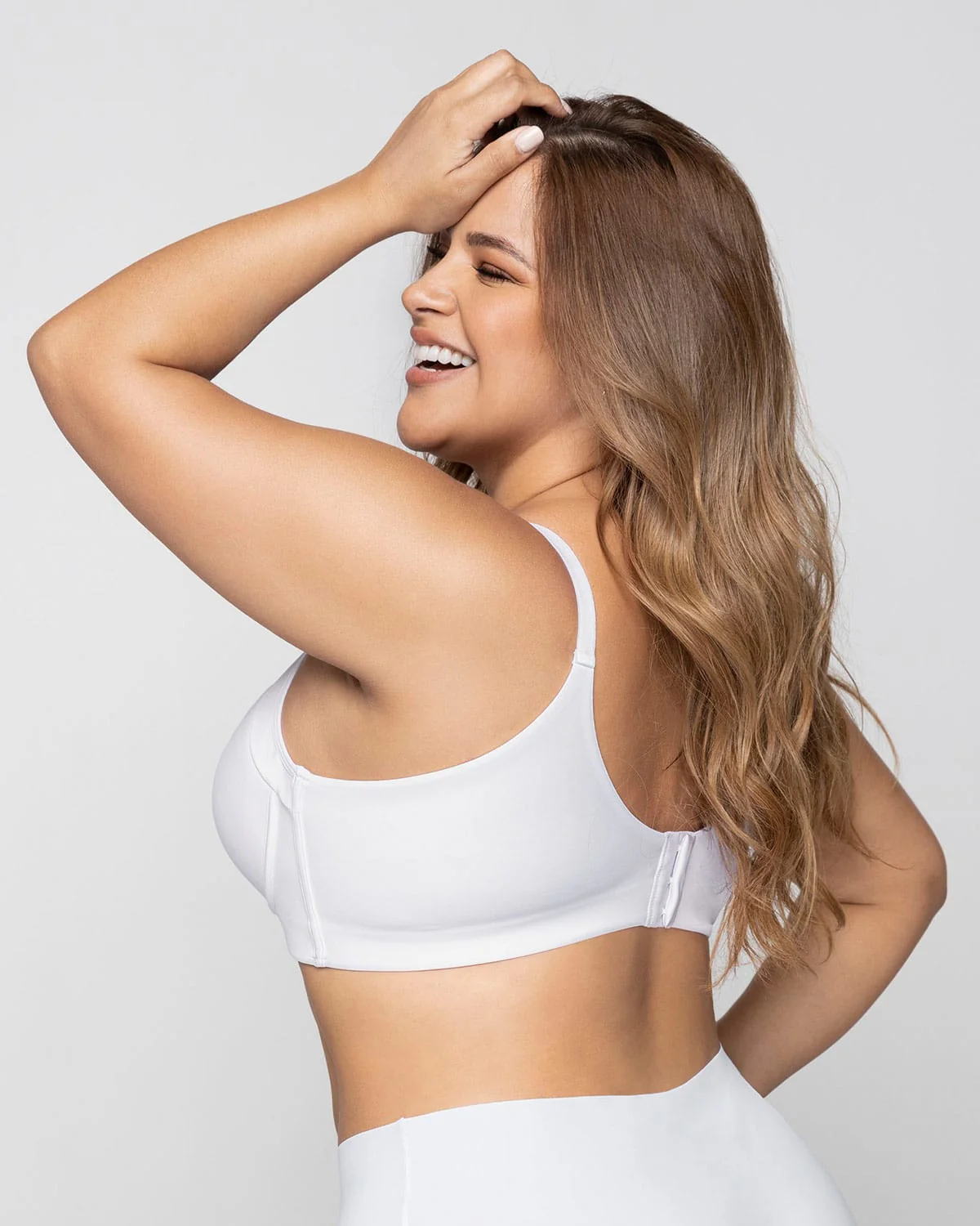 Brasier de cubrimiento alto en sisa y espalda Cover Bra - Image 17