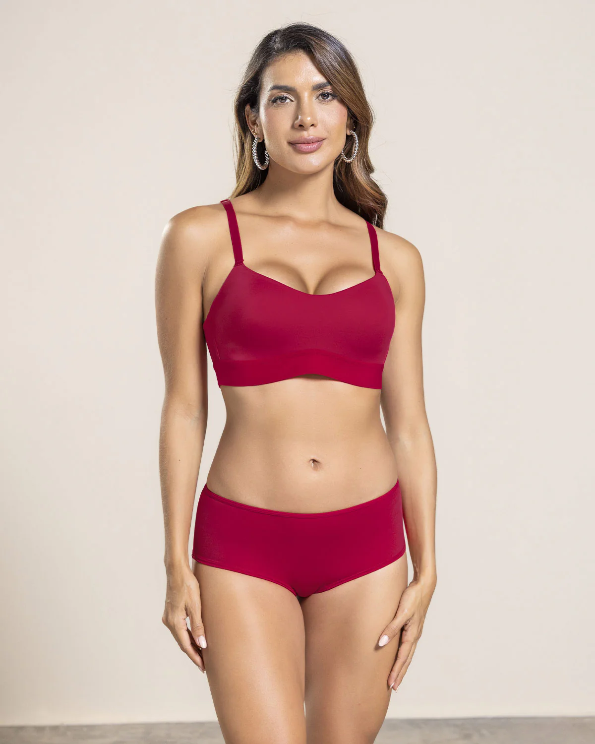 Brasier tipo top ultraliviano con copas internas fijas - Image 15
