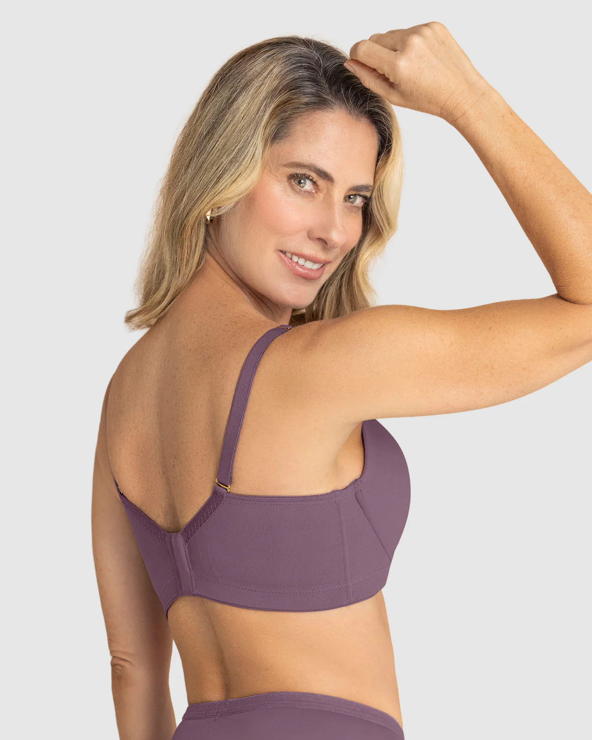 Brasier de realce suave y buen cubrimiento en espalda - Image 14