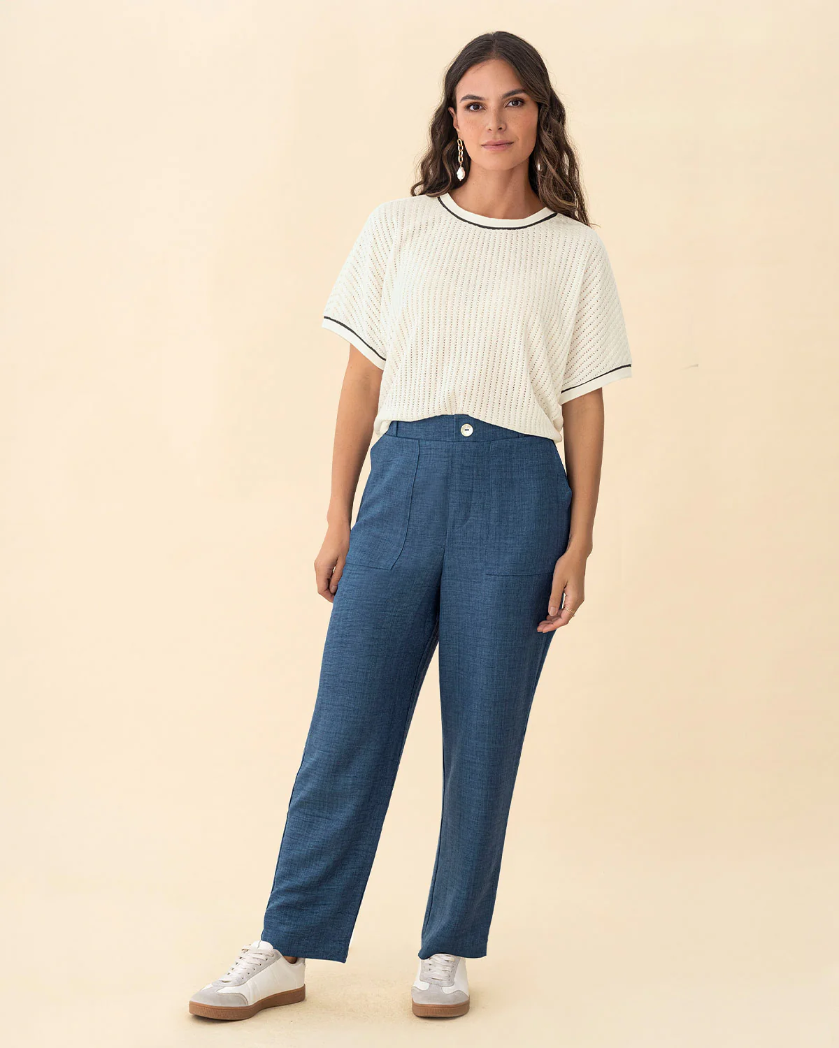 Pantalón con bolsillos funcionales - Image 3